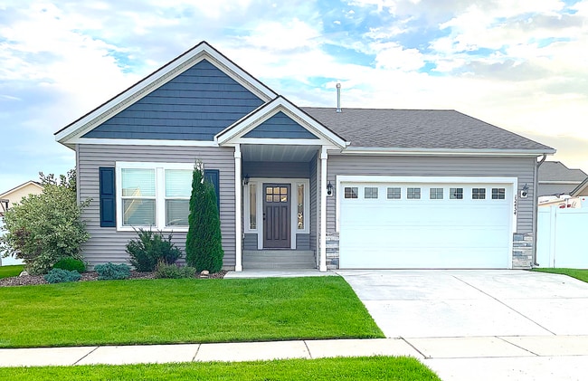 Building Photo - Great Post Falls Location! Rental
