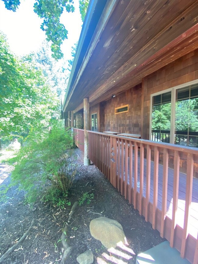 Photo - Quaint Country Living (APP#143)