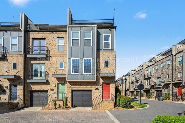 Building Photo - 2905 Grand Union Way