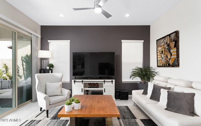 Photo - 18426 N 65th Pl