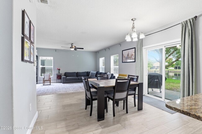Photo - 3922 Joslin Way