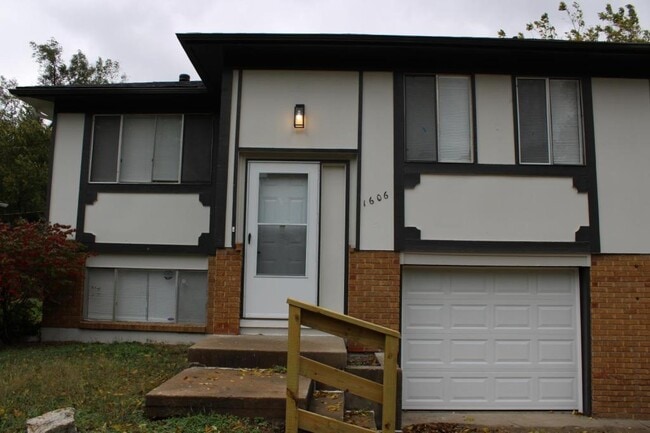 Photo - 1606 N 63rd Terrace