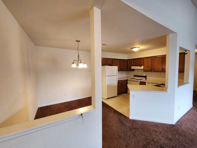 Photo - 15779 Canal Rd