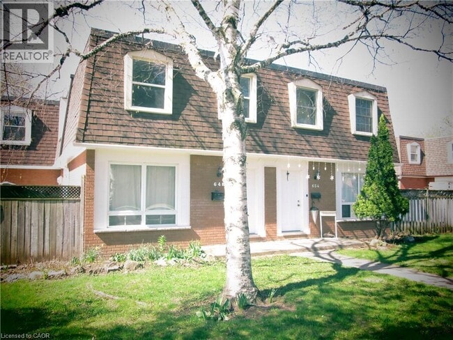Photo - 648 Francis Rd