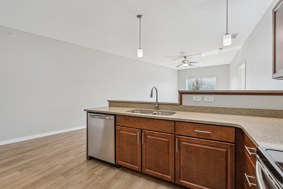 Cedar River Bluffs Apartments