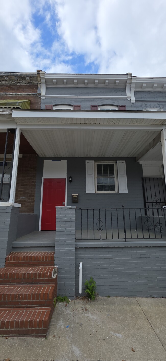 Building Photo - 2010 Cliftwood Ave