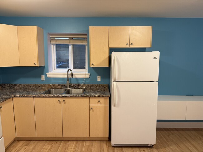 Photo - 7671-211B 211B Street