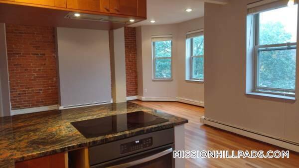 Photo - 390 Riverway Unit 16