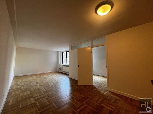 Building Photo - E 79th St – Yorkville-Studio Rental