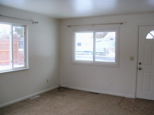 Photo - 711 Starlight Dr House