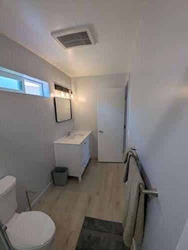 Photo - 1637 Grove Rd