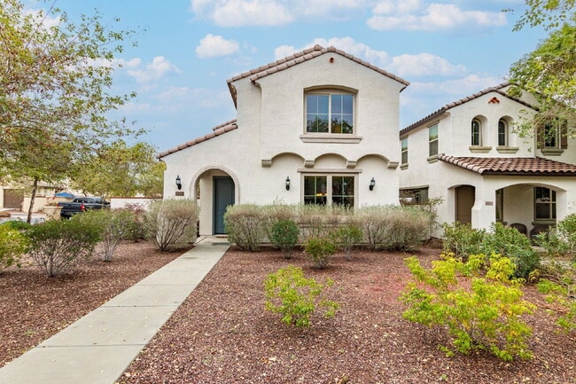 Photo - 20515 W Maiden Ln