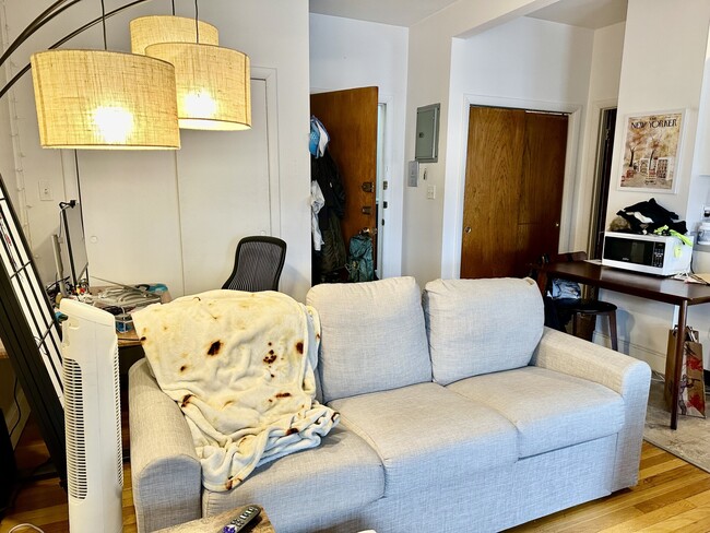 Photo - 199 Winthrop Rd Unit 33