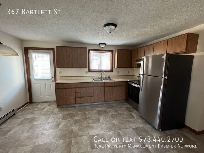 Photo - 367 Bartlett St