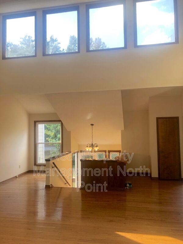 Photo - 19 Ashton Woods Dr