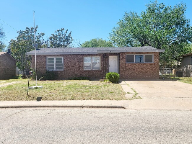 Photo - 3789 Sunset Ave House