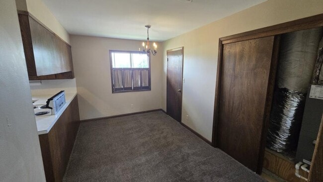 Photo - 1444 N B St