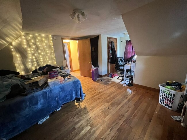 Photo - 4 Bedroom House in Westover