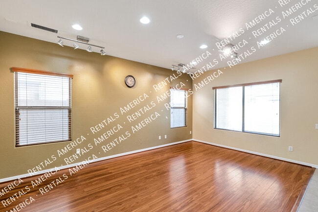 Photo - 15813 N Dante Dr