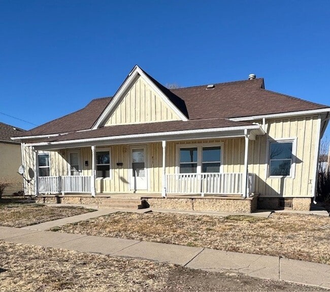 Building Photo - 817-819 Robinson Ave Unit 817