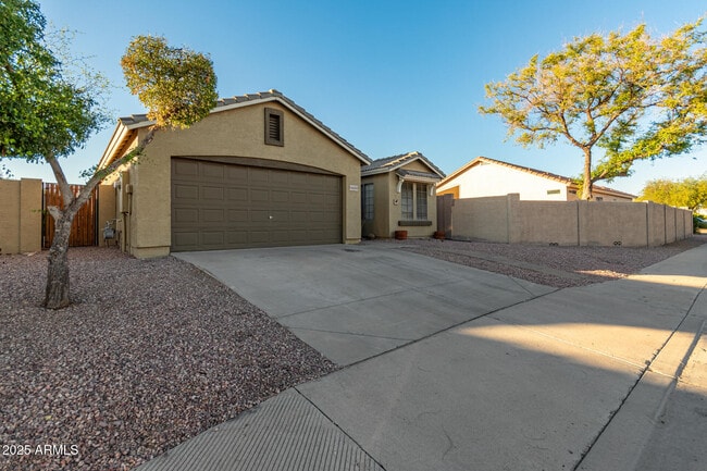 Photo - 14054 N 133rd Ln