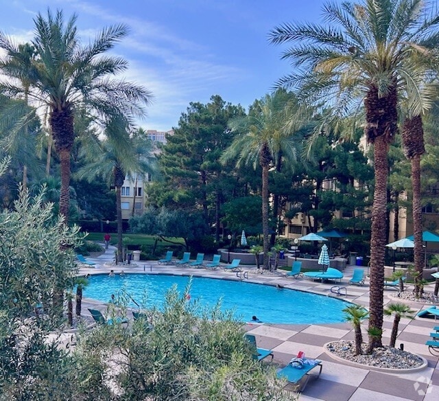 Building Photo - 210 E Flamingo Rd Unit 115 Rental