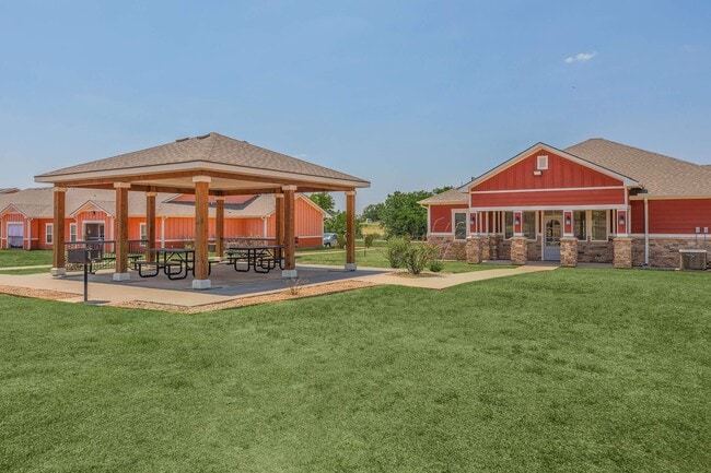 Photo - Pioneer Crossing Henrietta