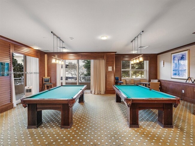 Photo - 19501 W Country Club Dr Unit 2310