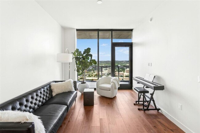 Photo - 44 East Ave Unit 3703