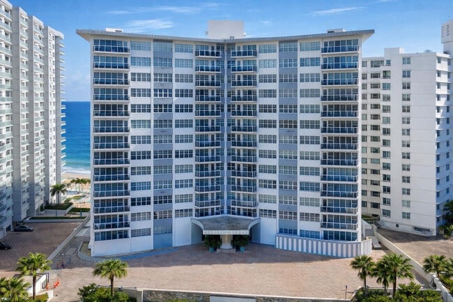 Building Photo - 3700 Galt Ocean Dr Unit 804