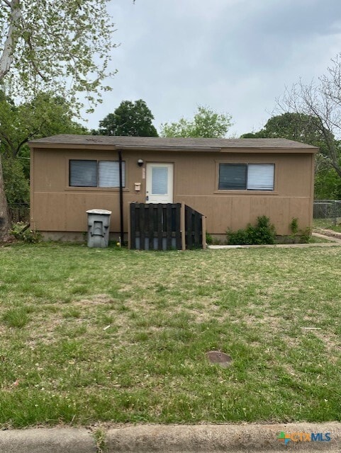 Building Photo - 902 S 4th St