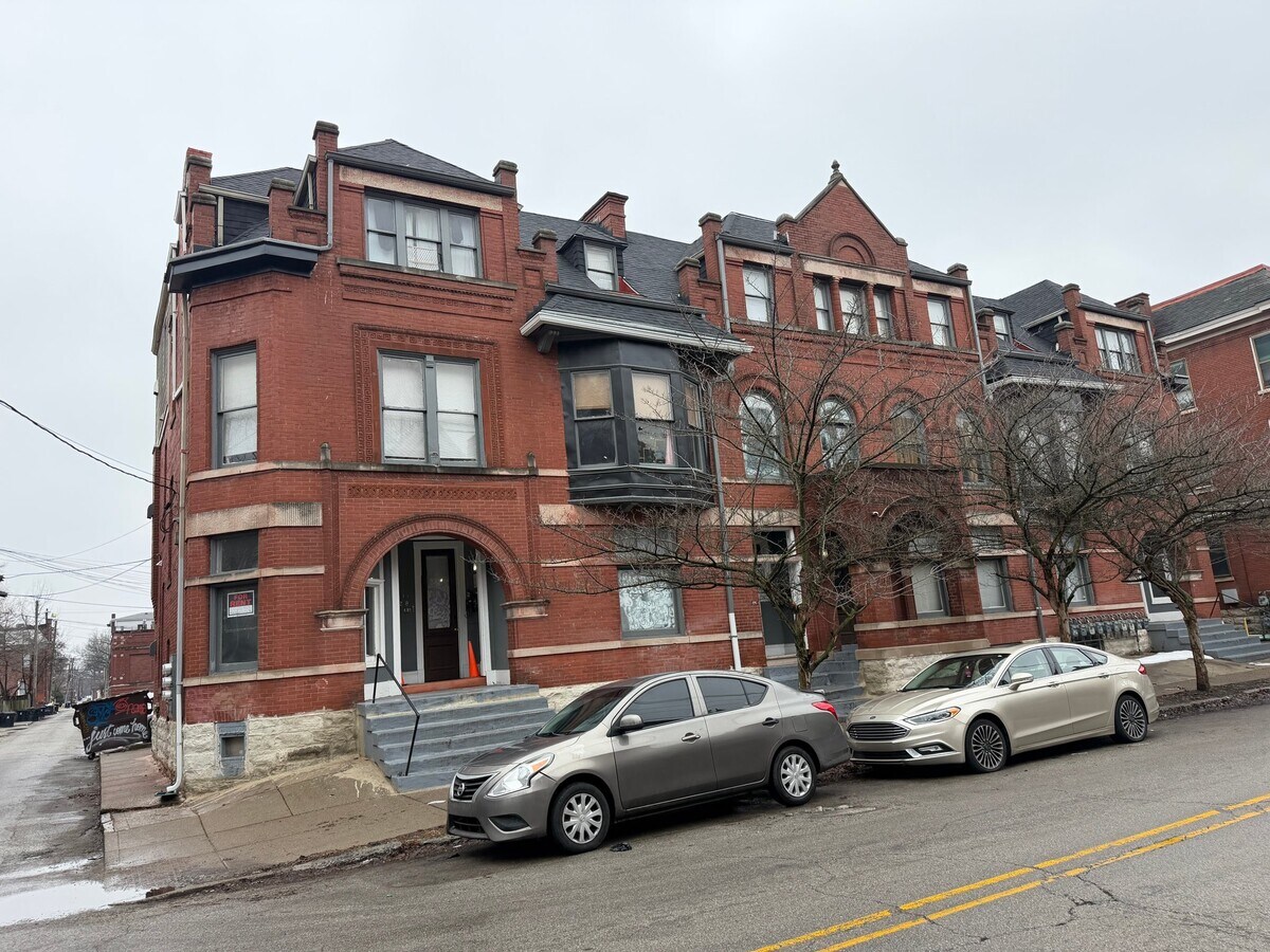 Photo - 216 W Burnett Ave Unit 216A