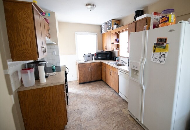 Photo - 1540 Independence St