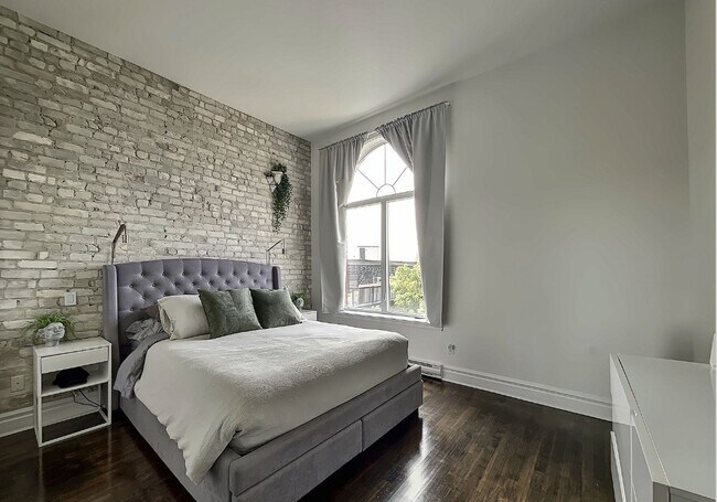 Photo - 8 Rue Dufferin Unit #404