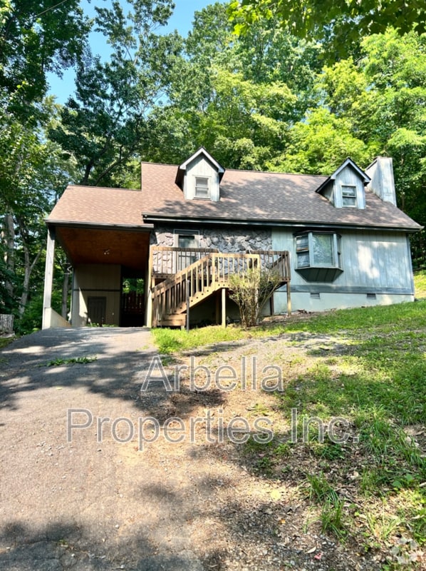 Building Photo - 1045 Surmont Ct Rental
