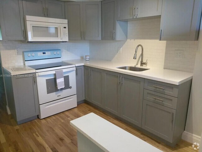 Building Photo - 6580 Santona St Unit A19 Rental