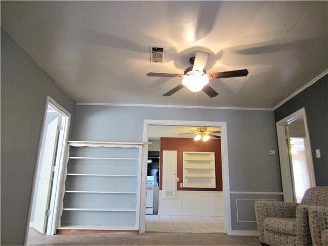 Photo - 709 Jannie St