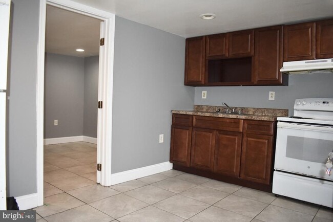 Photo - 7235 Haverford Ave