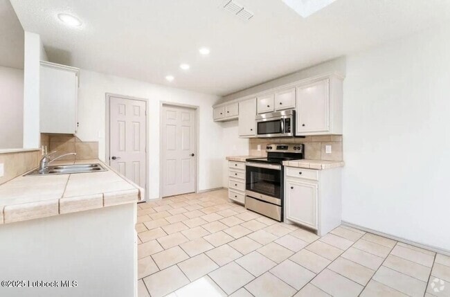 Building Photo - 1813 77th St Rental