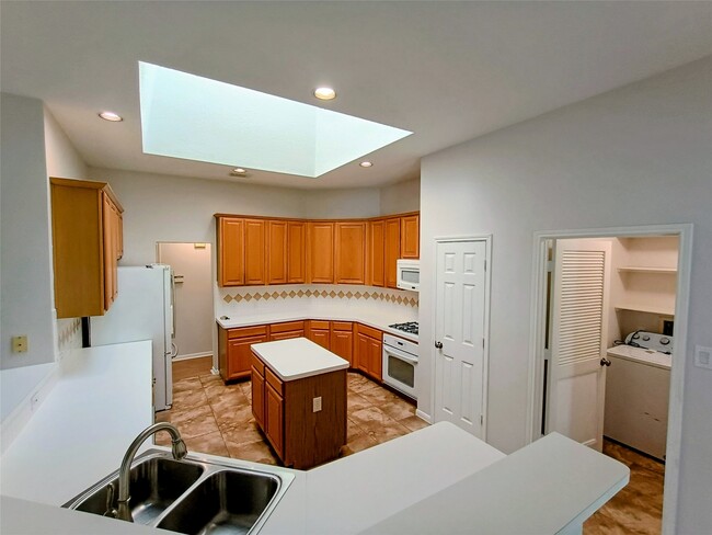Photo - 1512 Pine Ridge Ln