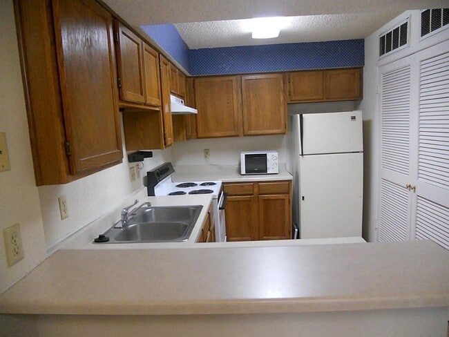 Photo - 10555 Turtlewood Ct Unit 2003