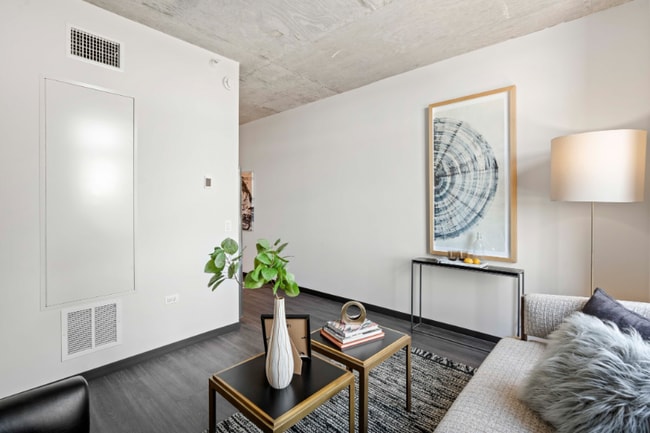 Photo - 153 N Ashland Ave