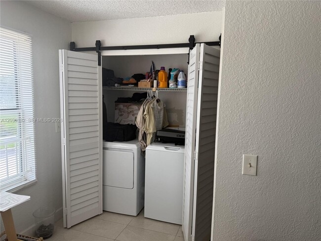 Photo - 3330 Pinewalk Dr N Unit 1623