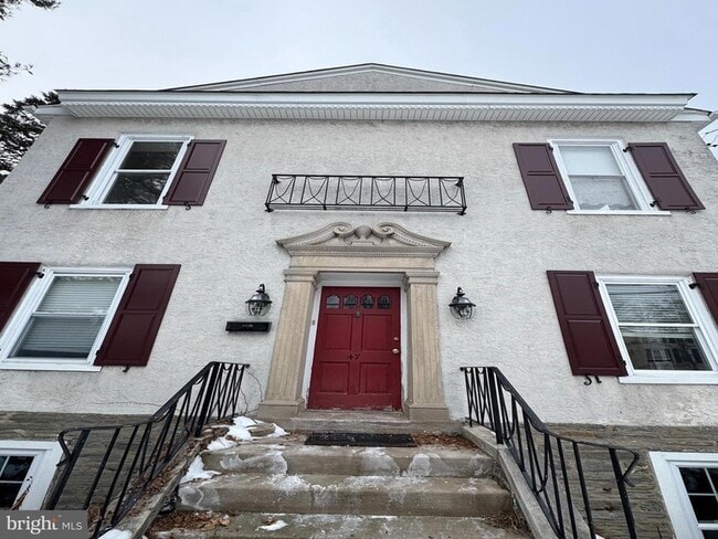 Photo - 47 W Highland Ave