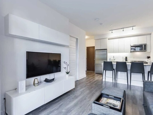 Building Photo - 333 Sea Ray Ave Unit SI ID1556395P