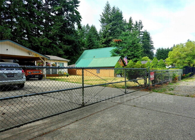 Photo - 9110 144th St Ct NW