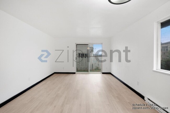 Photo - 3931 NE 82nd Ave