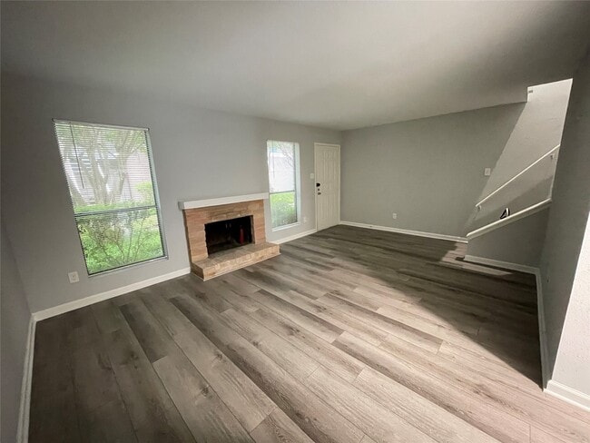 Photo - 2120 Wilcrest Dr Unit 103