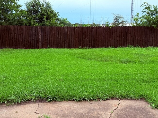 Photo - 8307 Bird Meadow Ln