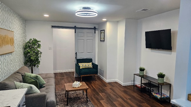 Photo - 222 Walnut St NW Unit B2